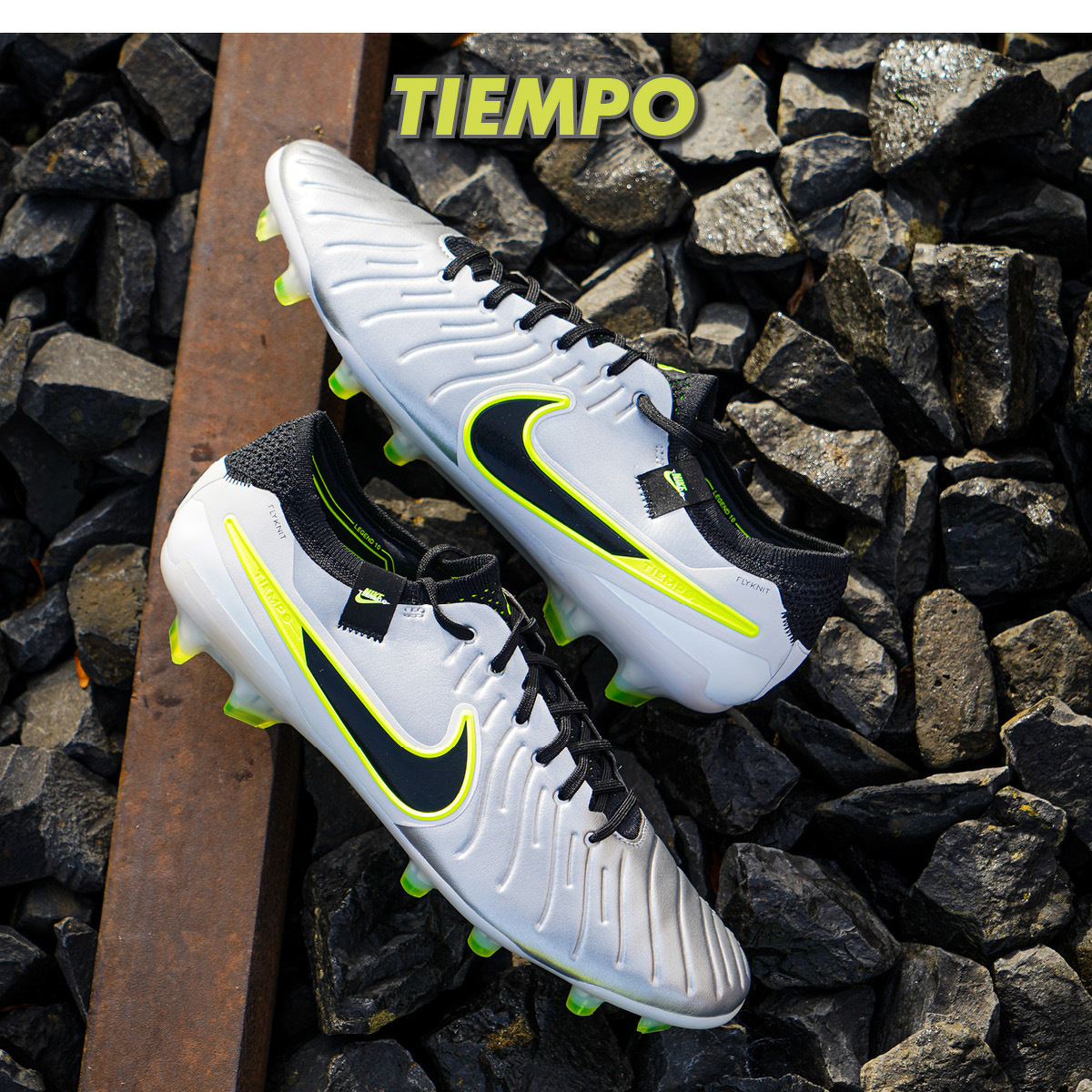 Nike - Mad Voltage Pack - Tiempo