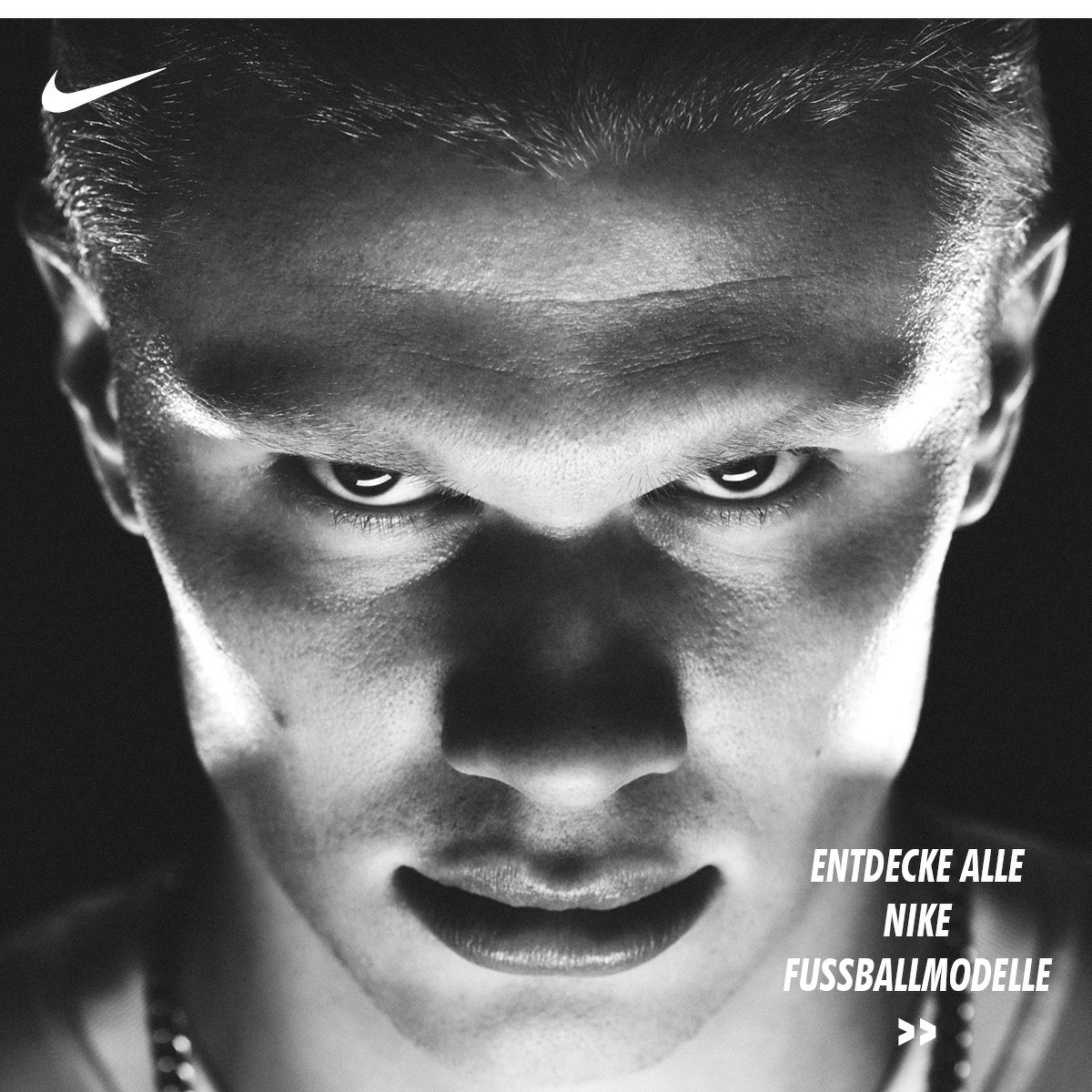 Nike Scary Good Pack